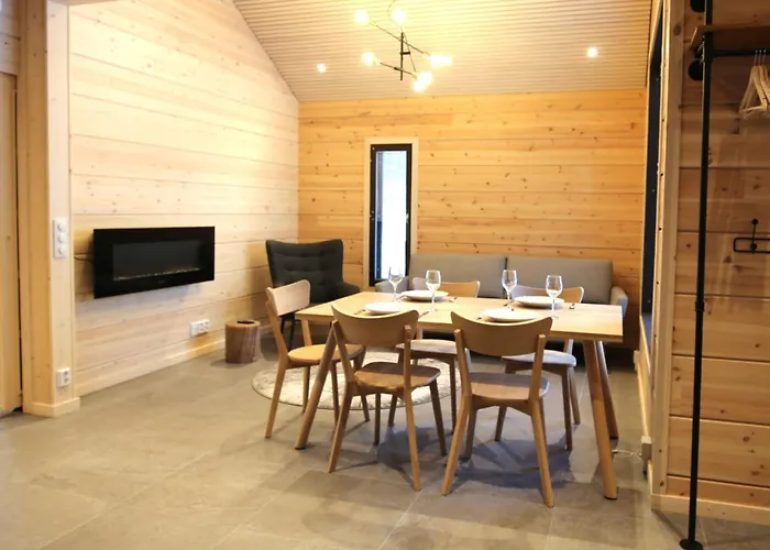 Nyaraló Village Himmerki